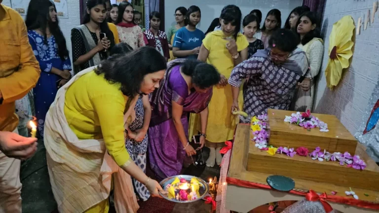 चंद्रशेखर आजाद महिला छात्रावास में धुमधाम से मनाया गया श्री कृष्ण जन्माष्टमी