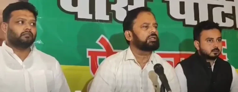 पीस पार्टी के राष्ट्रीय अध्यक्ष डॉ अयूब बोले-आज देश में धर्म और जाति के नाम पर फैली है नफरत