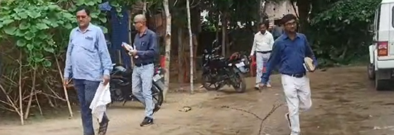 देवरिया हत्याकांड: कभी भी चल सकता है प्रेम यादव के घर बुलडोजर