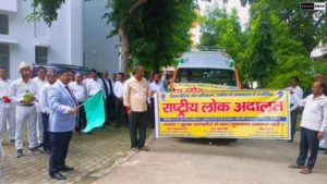 Deoria News: जनपद न्यायालय देवरिया में राष्ट्रीय लोक अदालत, 1,45,389 मामलों का निस्तारण
