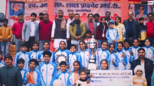 Deoria News: पथरदेवा पर कोलकाता की जीत, मरियम बनीं हीरो और बंदना को मिला ‘मैंन ऑफ द टूर्नामेंट’