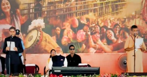 Bengal CM Oath: सुवेंदु अधिकारी ने ली बंगाल के पहले BJP CM की शपथ, PM मोदी समेत 20 राज्यों के CM रहे मौजूद